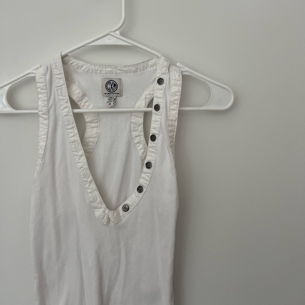 Urban Outfitters Deep V casual tank top